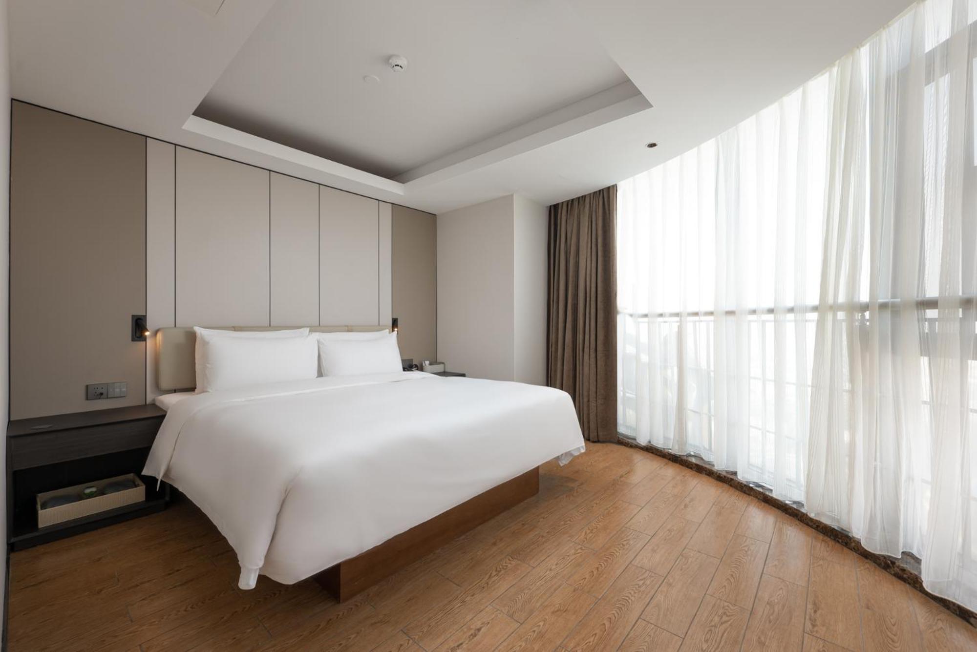 Atour Hotel Guangzhou Yueqiao Branch Екстериор снимка